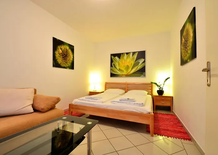 Ajo - Alte Donau Garden Flat - Self-check-in *