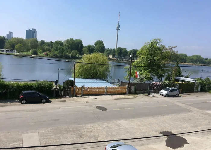 Ajo - Alte Donau Garden Flat - Self-check-in Апартаменти