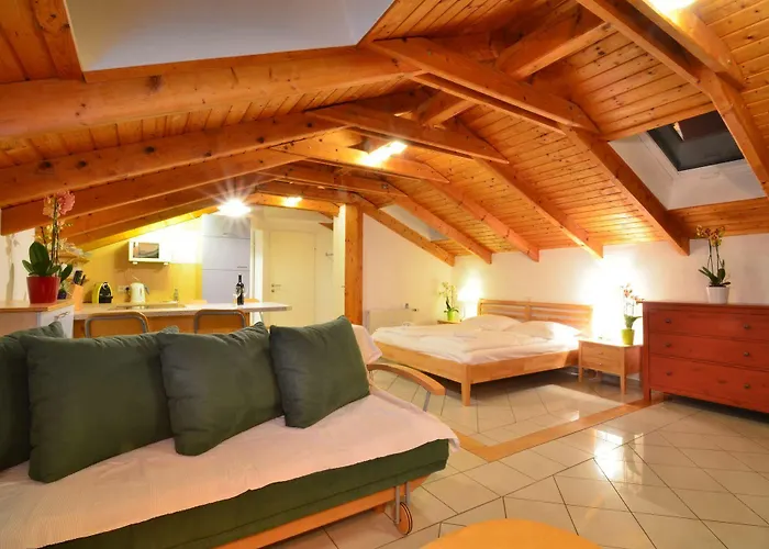 Ajo - Alte Donau Garden Flat - Self-check-in * Відень